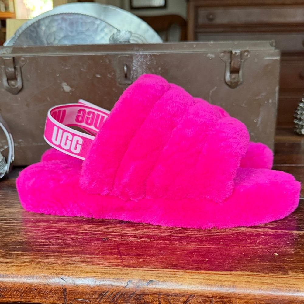 UGG Vibrant Pink Fluffy Slides